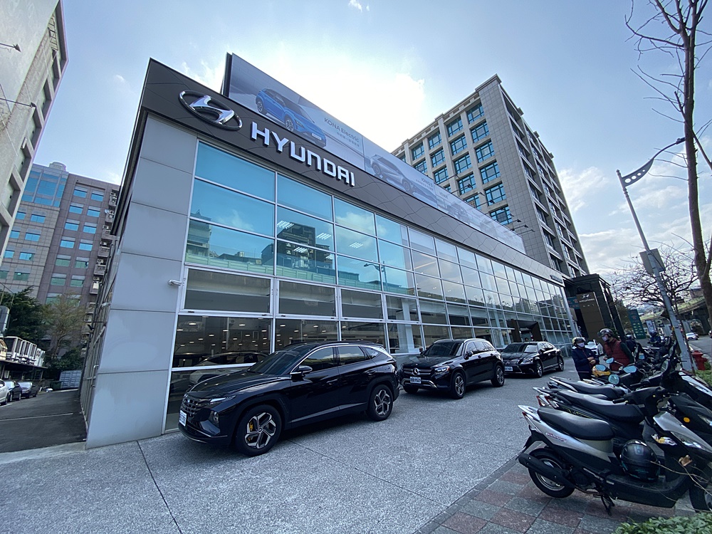 【生活開箱】Hyundai Tucson L 擁車超過一年全紀錄┃車主定期保養、汽車保險、油耗數據大公開┃