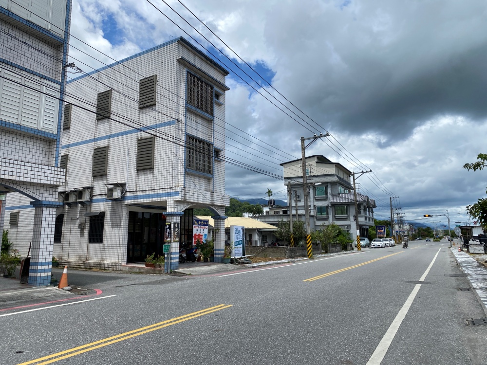 【花蓮鳳林】漫慢享越式料理┃越籍媽媽的車庫餐廳，Q彈勁道的家常手工河粉┃