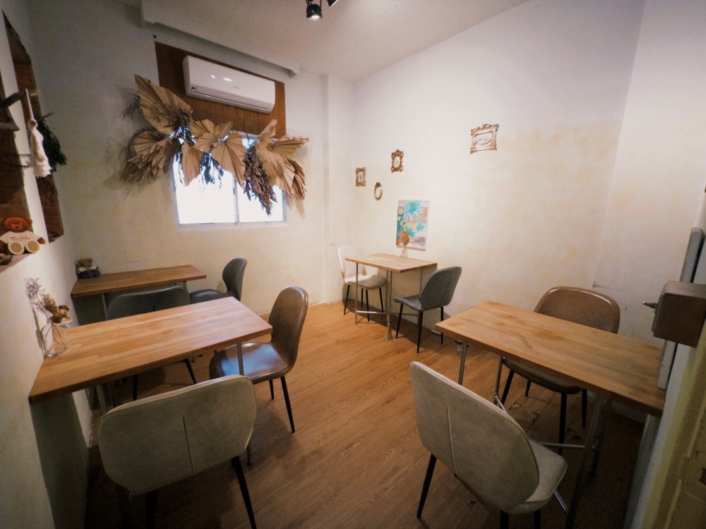 【花蓮市區】take a bread┃飲控也能自組健康組合，大份量歐式麵包早午餐盤┃