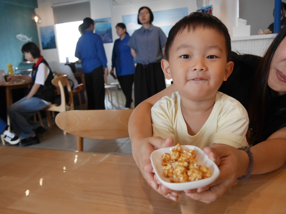 【花蓮遊記】洄遊吧食魚體驗館┃當季洄游魚見面會,半日親子摸魚行程推薦┃ 【花蓮遊記】洄遊吧食魚體驗館┃當季洄游魚見面會,半日親子摸魚行程推薦┃