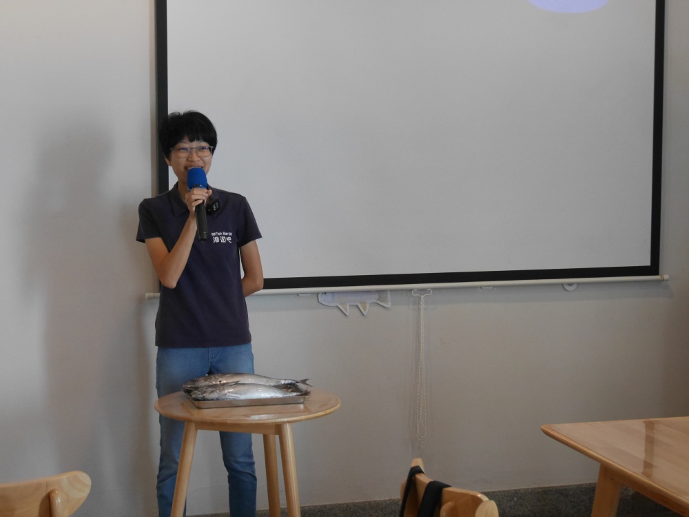 【花蓮遊記】洄遊吧食魚體驗館┃當季洄游魚見面會,半日親子摸魚行程推薦┃ 【花蓮遊記】洄遊吧食魚體驗館┃當季洄游魚見面會,半日親子摸魚行程推薦┃