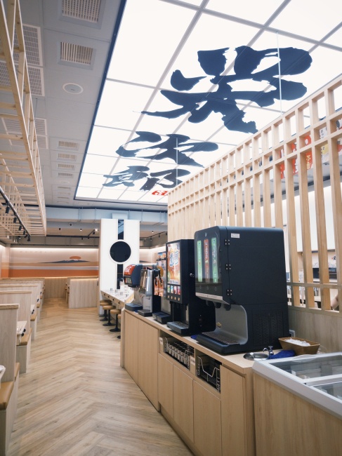 【花蓮市區】栄次郎個人燒肉plus+┃一個人也能享受燒肉的美好，必點油花逼人的松阪豬┃