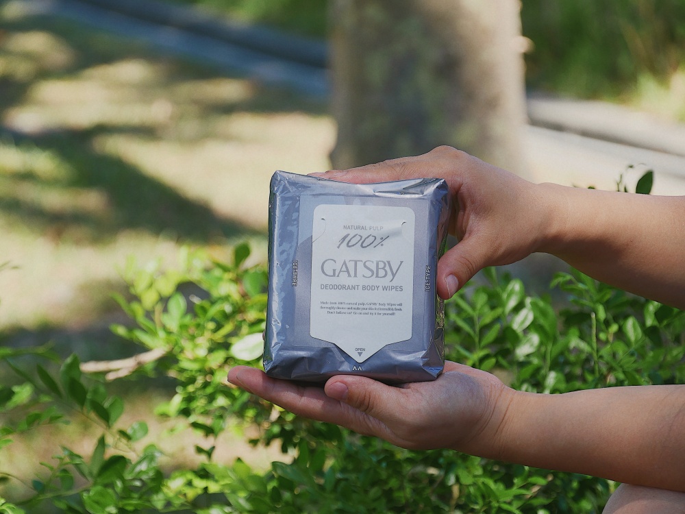 【生活開箱】四款人氣涼感濕紙巾比較開箱┃炎炎夏日必備戶外降溫神器涼感濕紙巾推薦┃