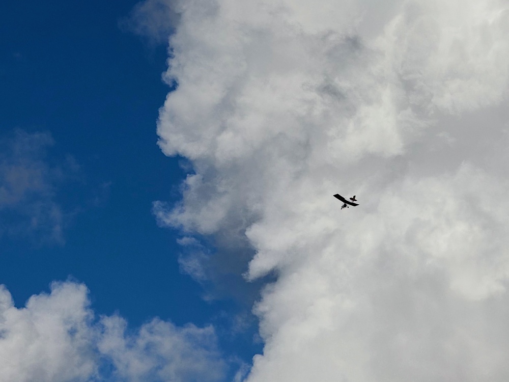 【花蓮遊記】7-ELEVEN 花蓮理想門市┃全台最美星巴克就在旁邊，摩洛哥風格的最佳休憩點┃