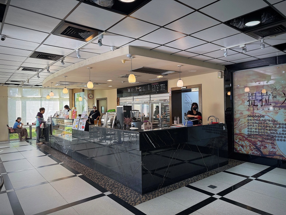 【花蓮市區】提拉米蘇精緻蛋糕┃花蓮甜點傳奇,甜點地圖上的長青樹┃ 【花蓮市區】提拉米蘇精緻蛋糕┃花蓮甜點傳奇,甜點地圖上的長青樹┃