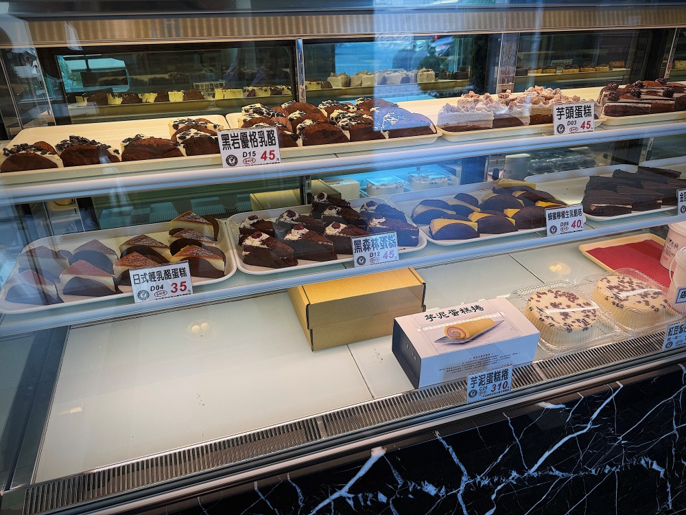 【花蓮市區】提拉米蘇精緻蛋糕┃花蓮甜點傳奇,甜點地圖上的長青樹┃ 【花蓮市區】提拉米蘇精緻蛋糕┃花蓮甜點傳奇,甜點地圖上的長青樹┃