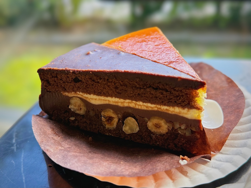 【花蓮市區】提拉米蘇精緻蛋糕┃花蓮甜點傳奇,甜點地圖上的長青樹┃ 【花蓮市區】提拉米蘇精緻蛋糕┃花蓮甜點傳奇,甜點地圖上的長青樹┃