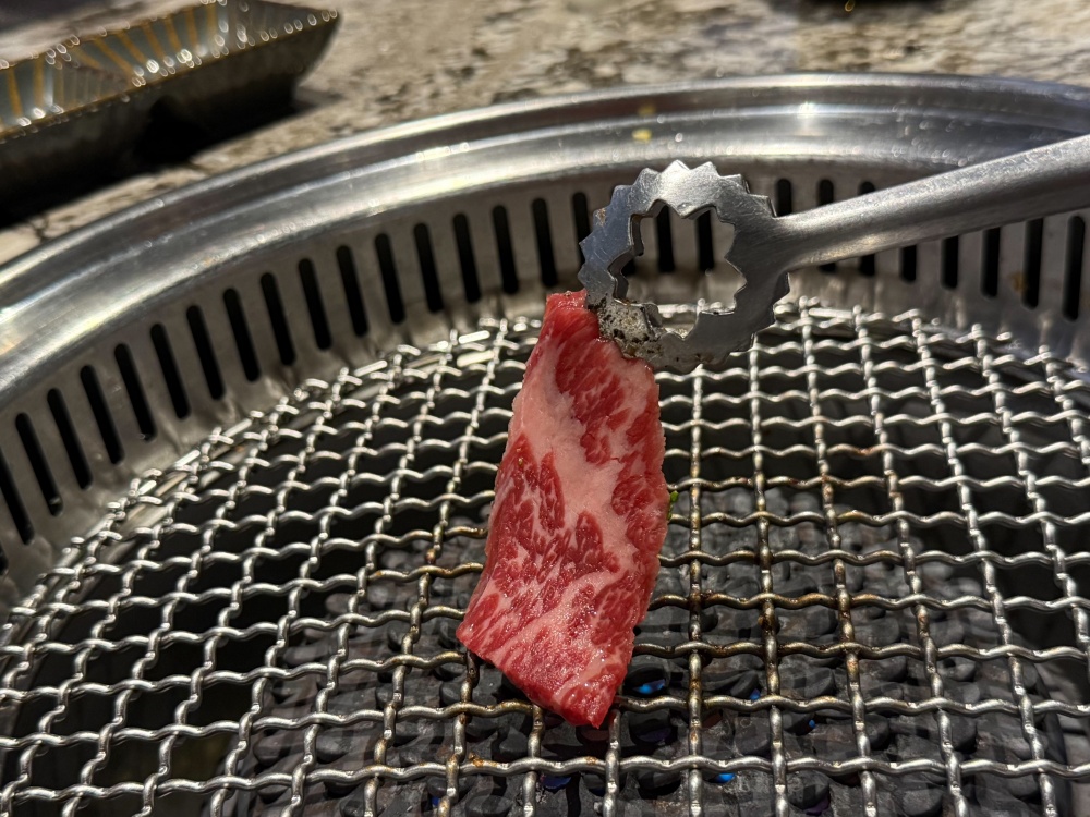 【花蓮新城】海.燒肉┃隱身巷弄內的質感燒肉,七星潭海岸旁的A5和牛極致饗宴┃ 【花蓮新城】海.燒肉┃隱身巷弄內的質感燒肉,七星潭海岸旁的A5和牛極致饗宴┃